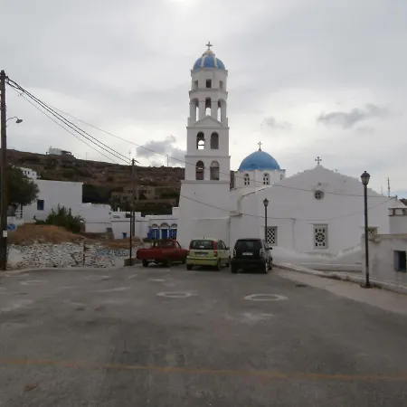 Ktikados Village House. בית נופש