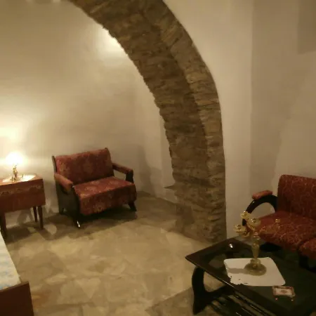 בית נופש Ktikados Village House. Chatzirados